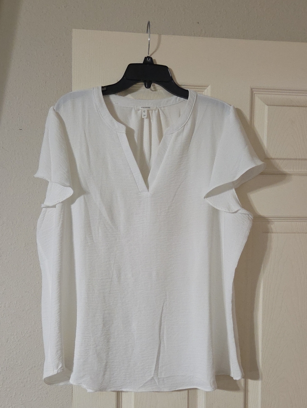 Maurices White V-Neck Flutter Sleeve Blouse Size 1X